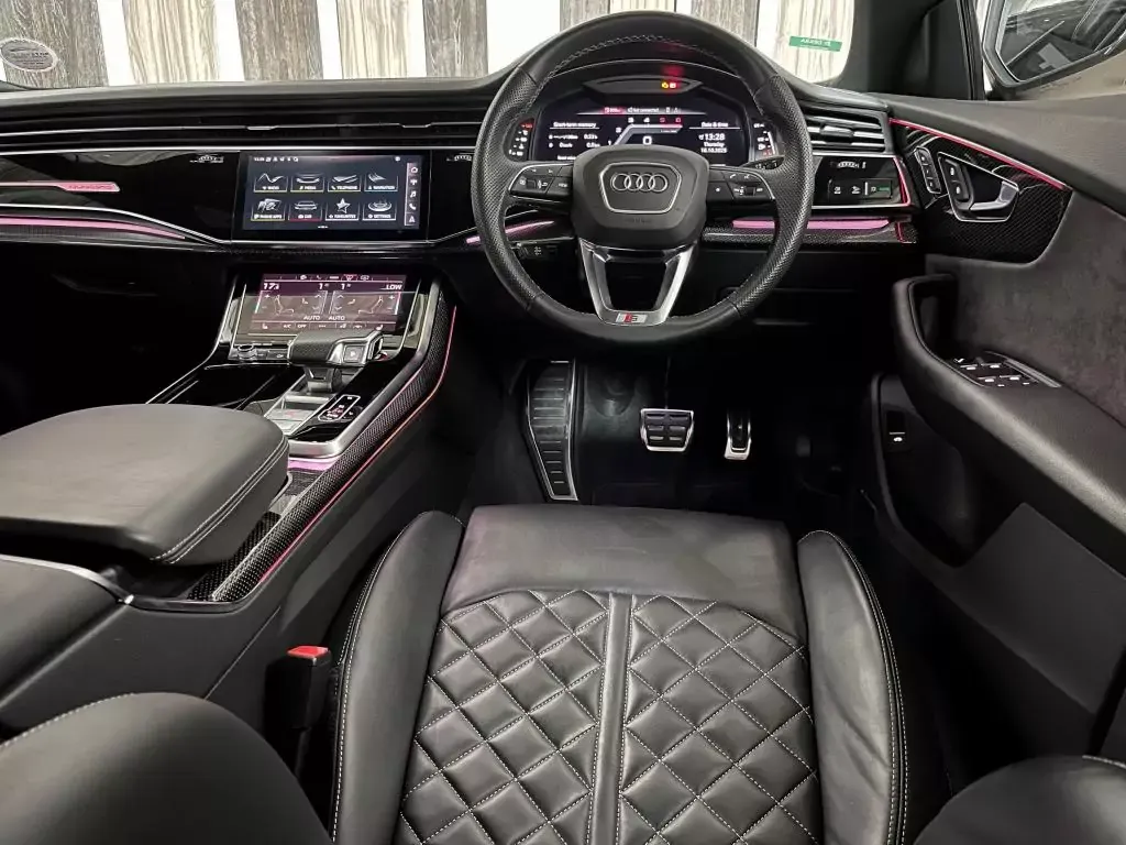 Audi SQ8