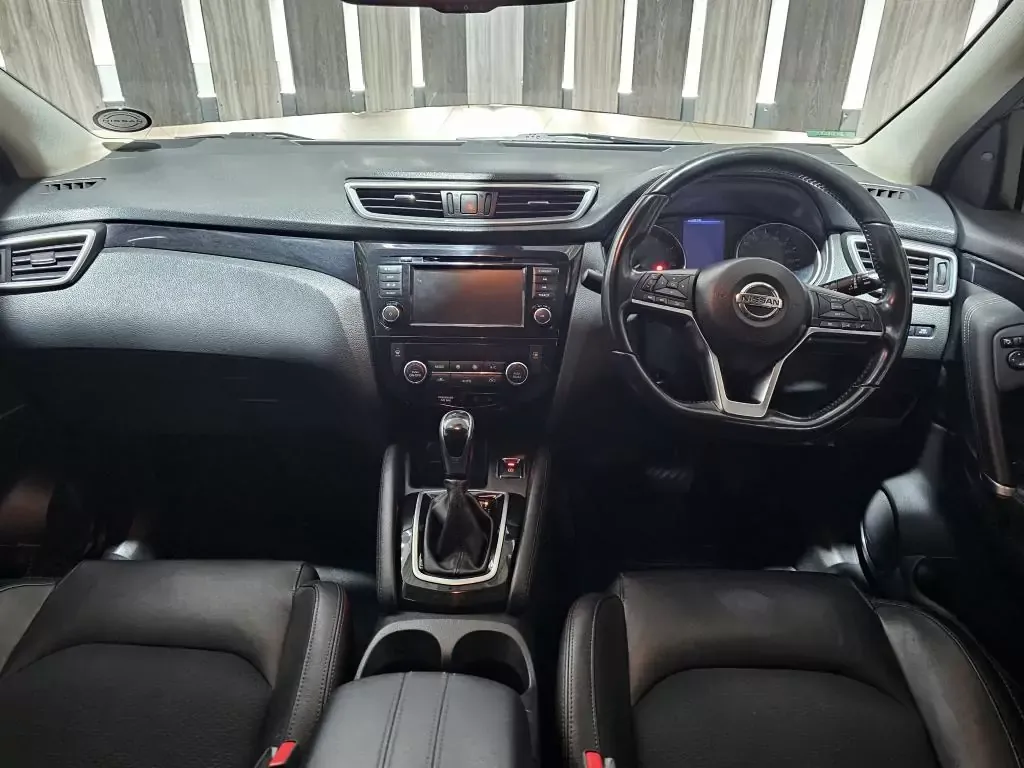 Nissan Qasqai 1.2T Tekna CVT