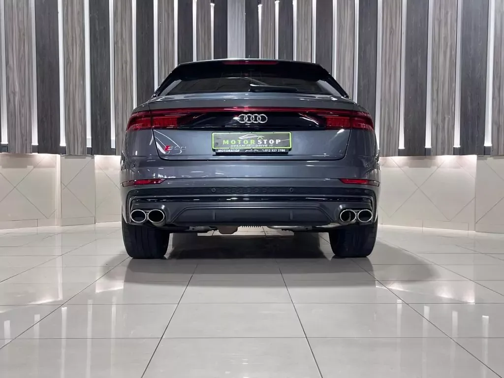 Audi SQ8