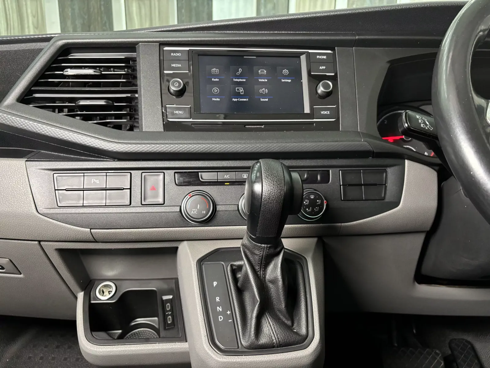 Volkswagen Kombi 2.0 TDI Auto (103kW) Trendline