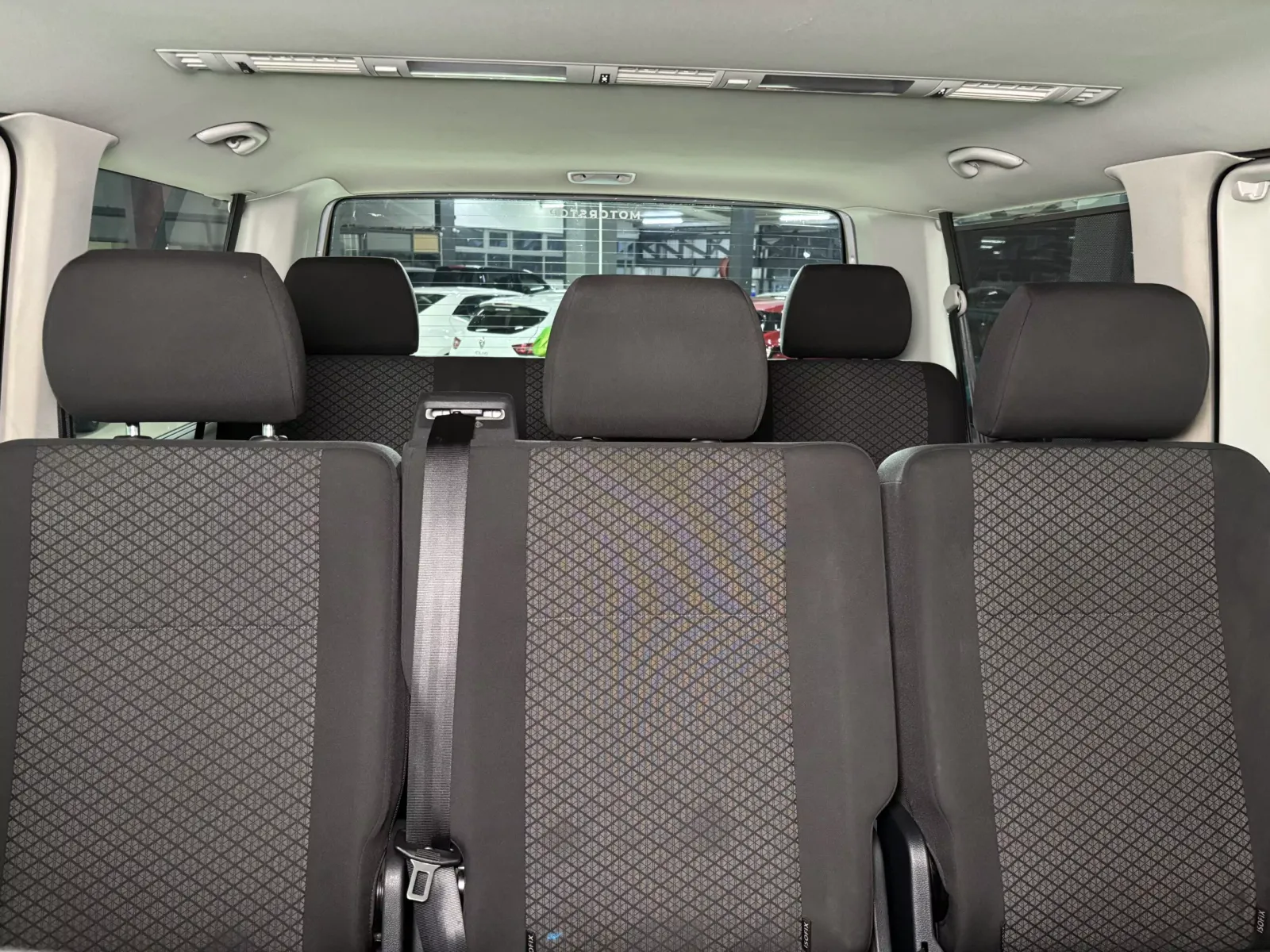 Volkswagen Kombi 2.0 TDI Auto (103kW) Trendline