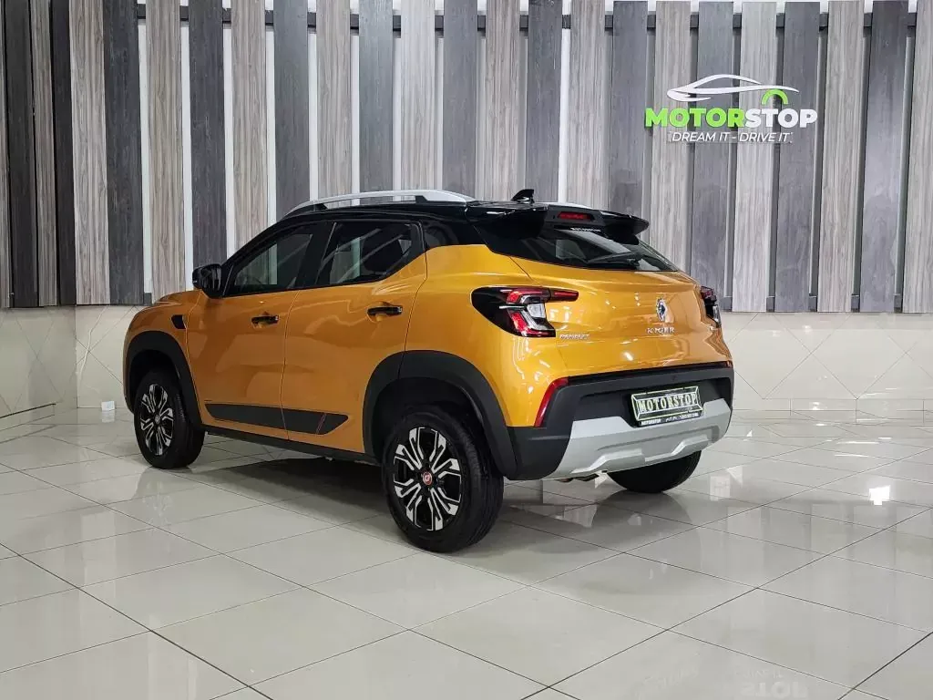 Renault Kiger 1.0T Intens