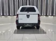 Nissan Np 200 1.6i Safety Pack PU SC Aircon
