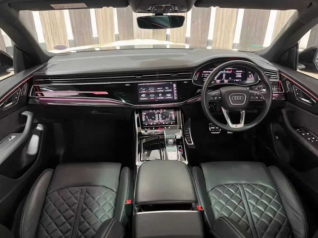 Audi SQ8