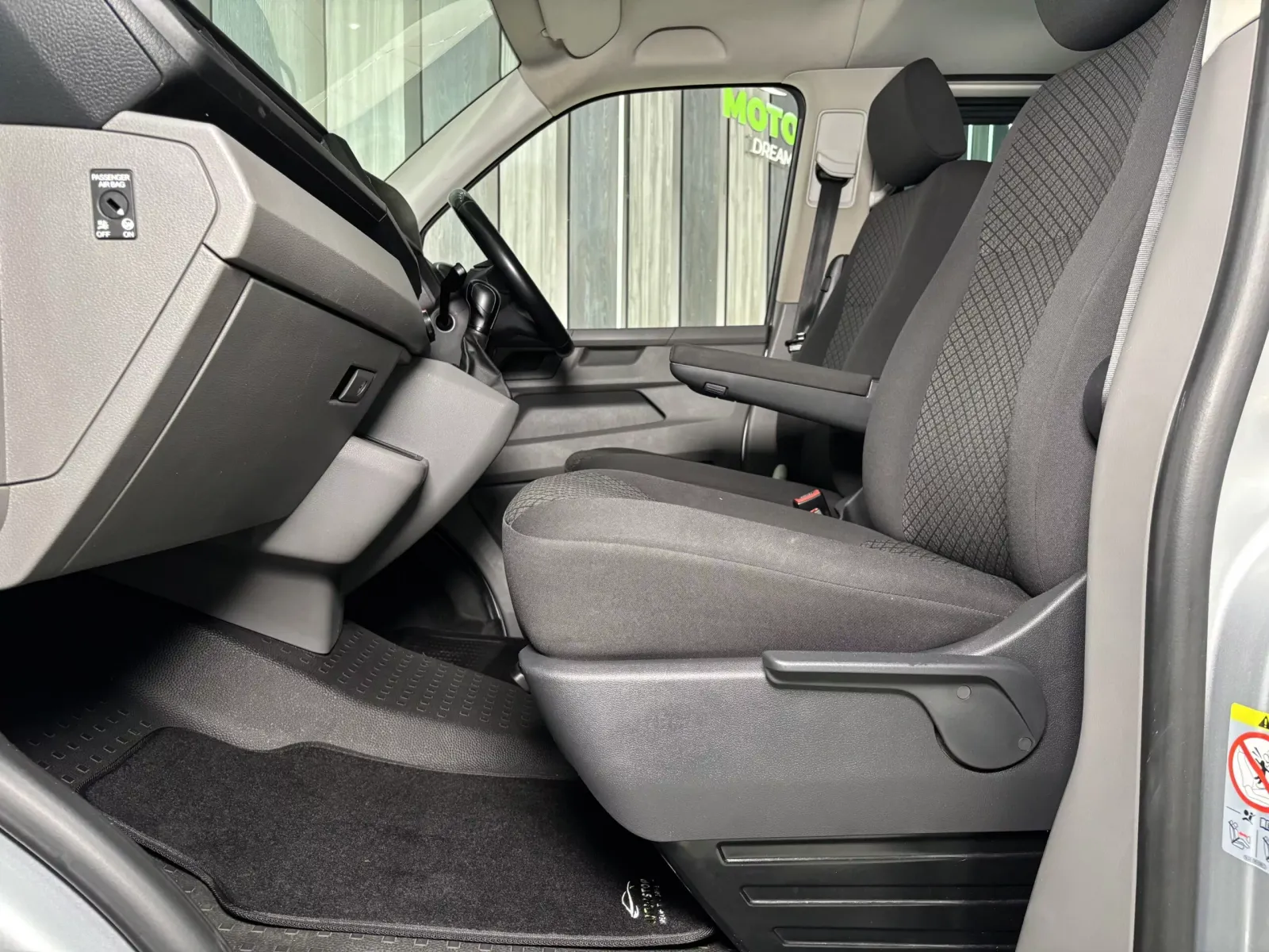 Volkswagen Kombi 2.0 TDI Auto (103kW) Trendline