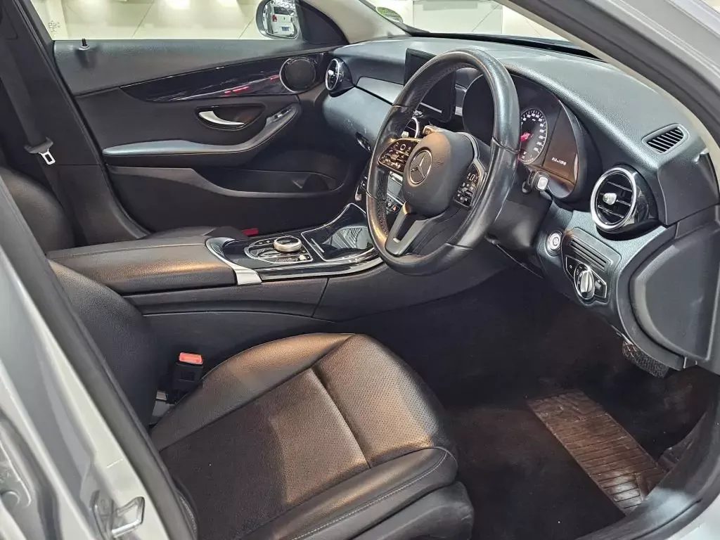 Mercedes Benz C180 Auto